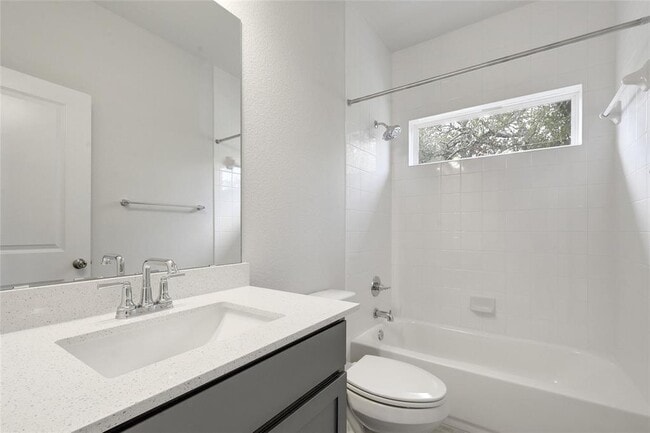 Building Photo - 126 Reveille Dr