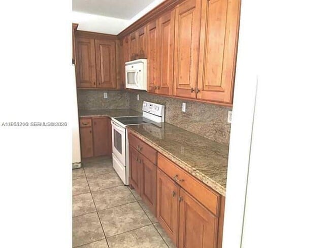 Building Photo - 15389 SW 90th Terrace