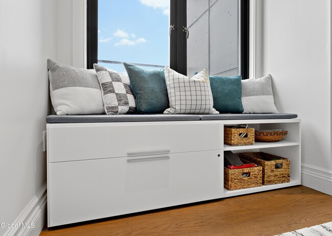 Building Photo - 78 Church St