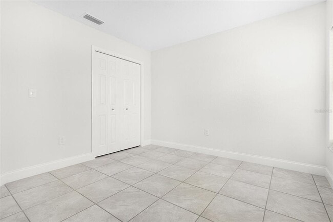 Building Photo - 525 Drayton Rd