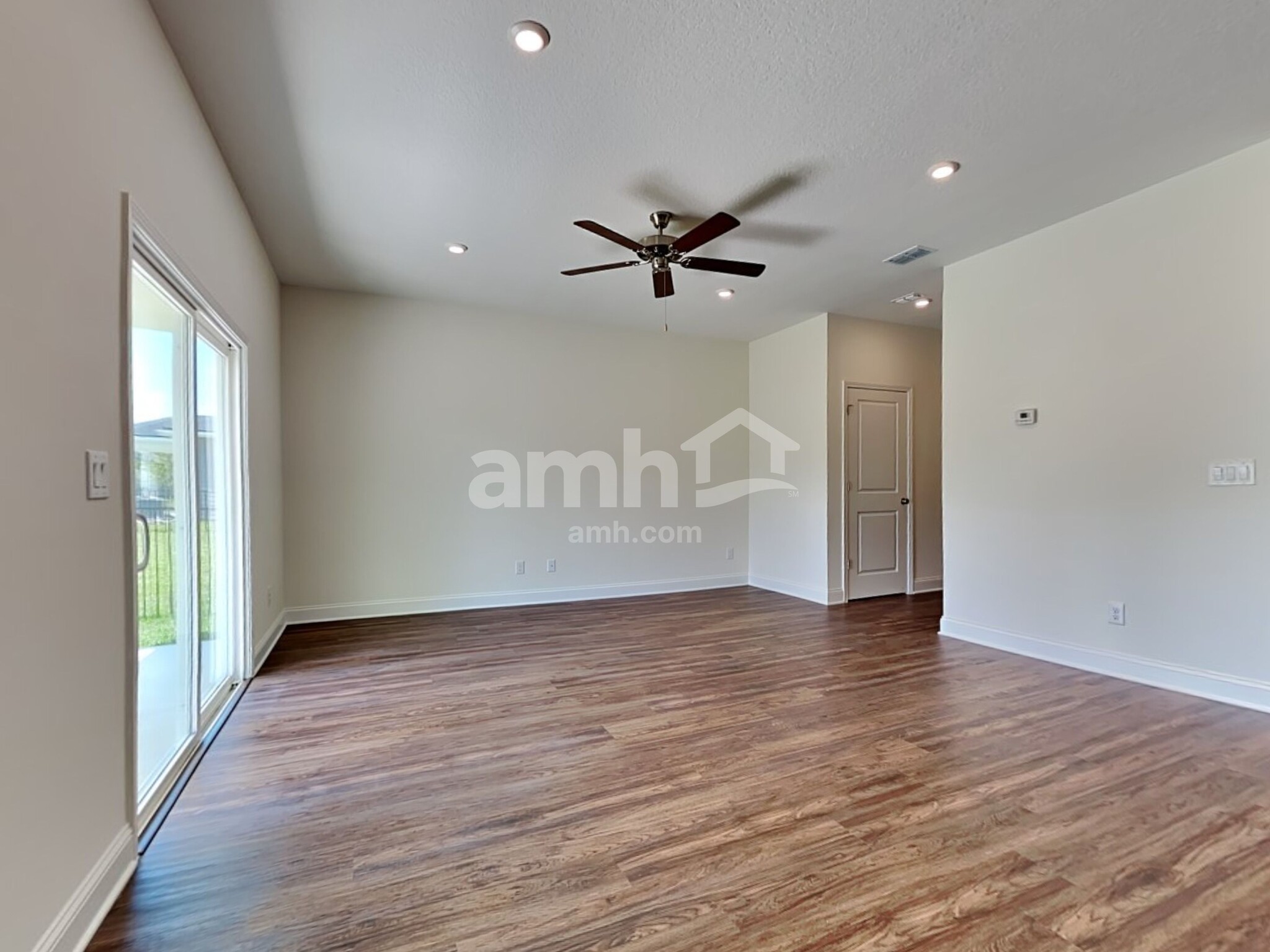 Building Photo - 340 Onate Cir