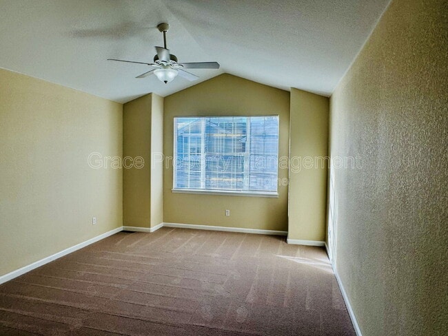 Building Photo - 12616 Julian Point