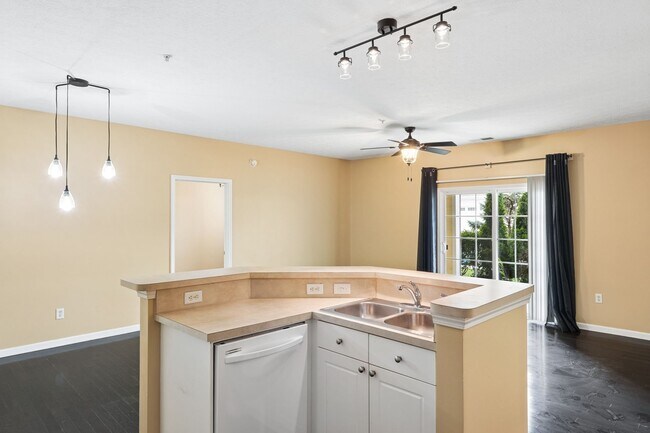 Building Photo - 3842 Carberry Dr