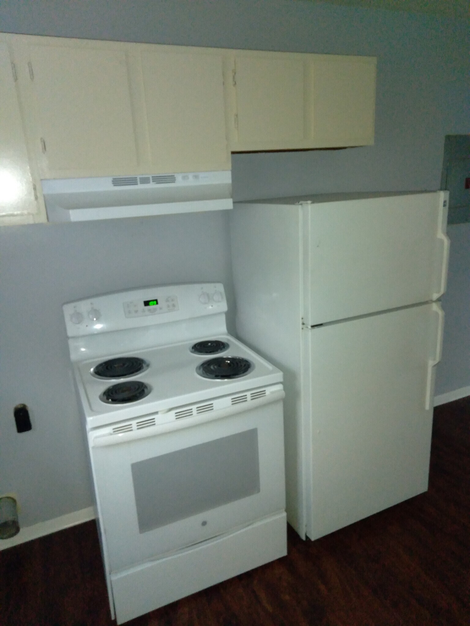 Updated Appliances - 3009 Avenue W