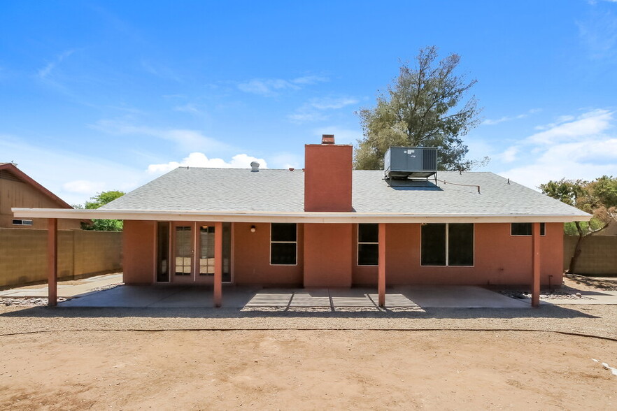 Building Photo - 598 S Terrace Rd