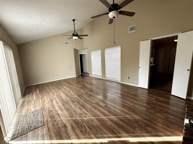 Building Photo - 22227 Deville Dr