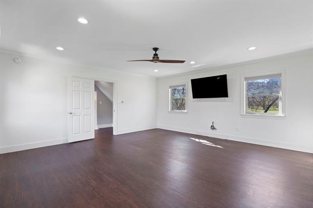 Building Photo - 8530 Jourdan Way