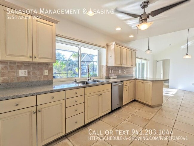 Building Photo - 5456 Azure Way
