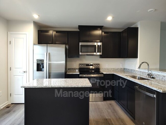 Building Photo - 6619 Addax Wy
