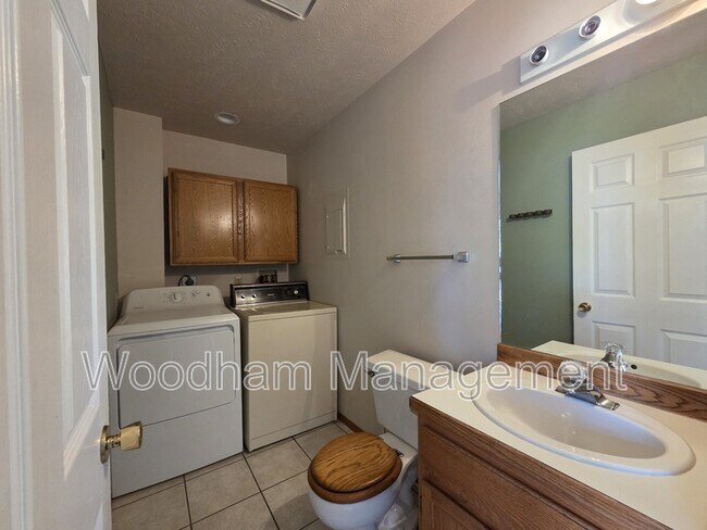 Building Photo - 111 N Pondera Ave