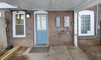 Building Photo - 4633 Kernwood Ave