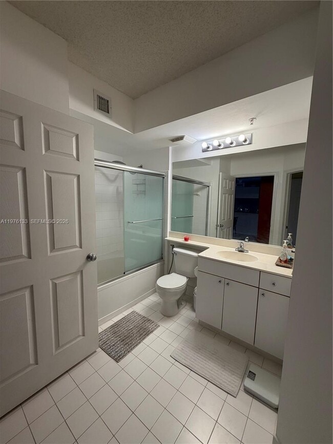 Building Photo - 17100 N Bay Rd