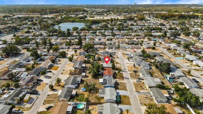 Building Photo - 4848 Picture Ave