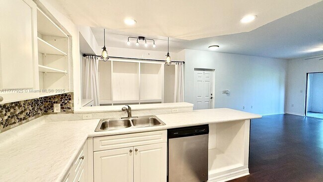 Building Photo - 2728 Anzio Ct