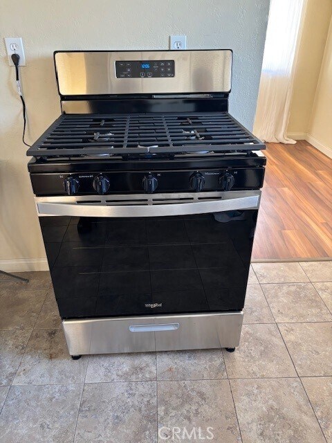 Building Photo - 3565 Gundry Ave