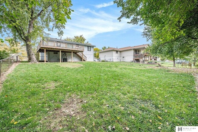 Building Photo - 4701 Schroeder Dr