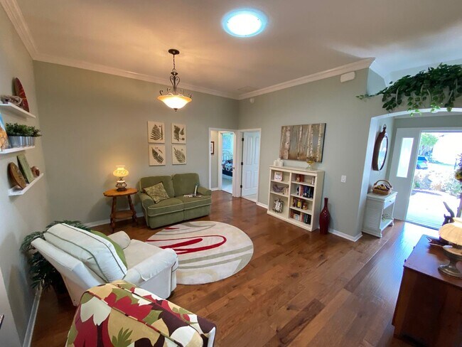Building Photo - Gorgeous ANNUAL 3 + 2 Furnished Home in The Village of Duval w/Views