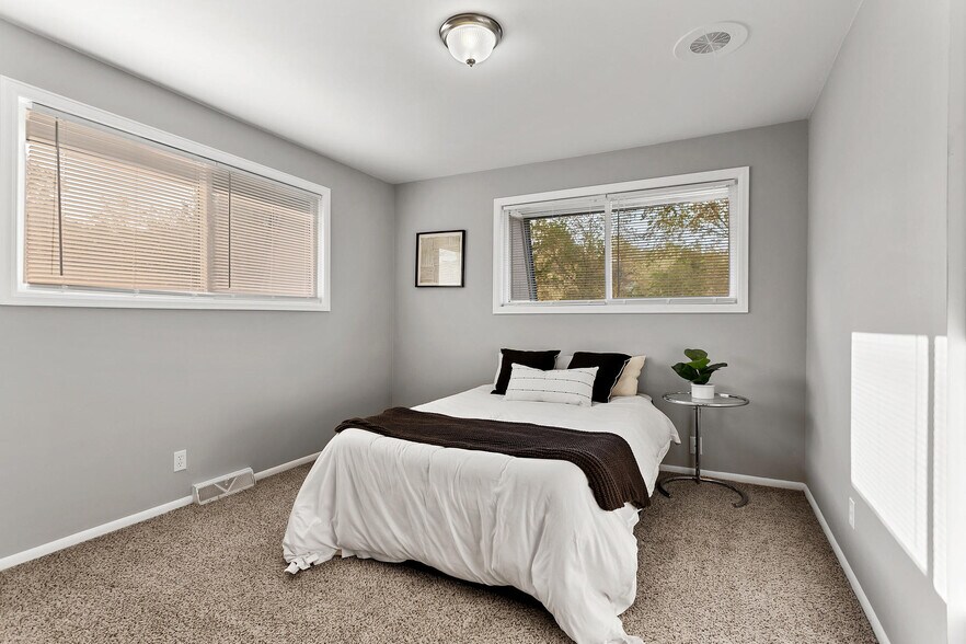 Bedroom 3 - 733 Harlan St