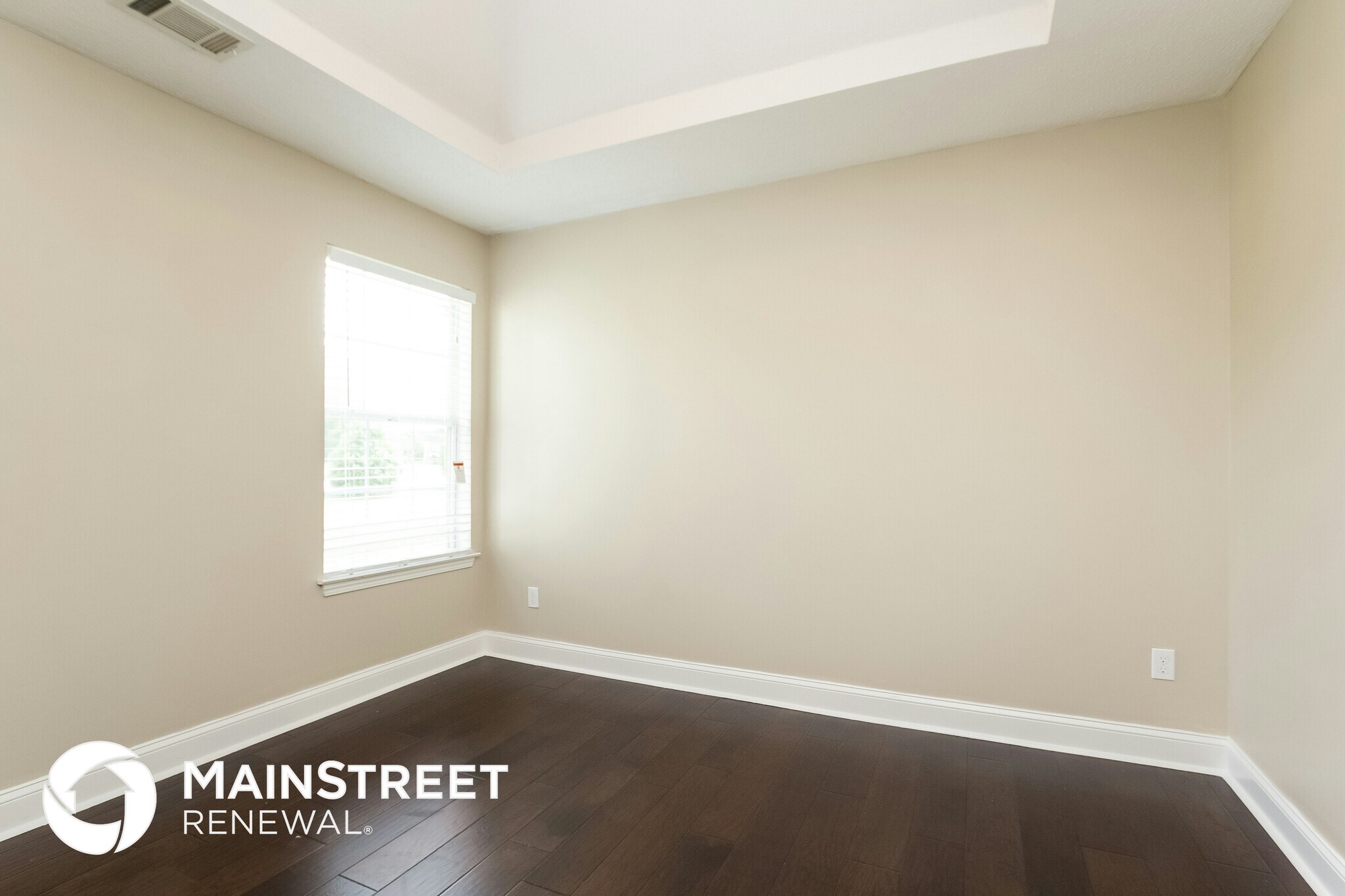 Building Photo - 6123 Lamp Post Pl