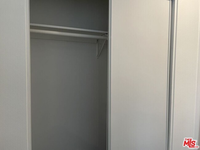 Building Photo - 2877 Gram Dr