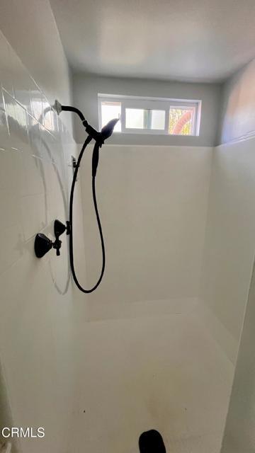 Building Photo - 1539 Santa Ynez St