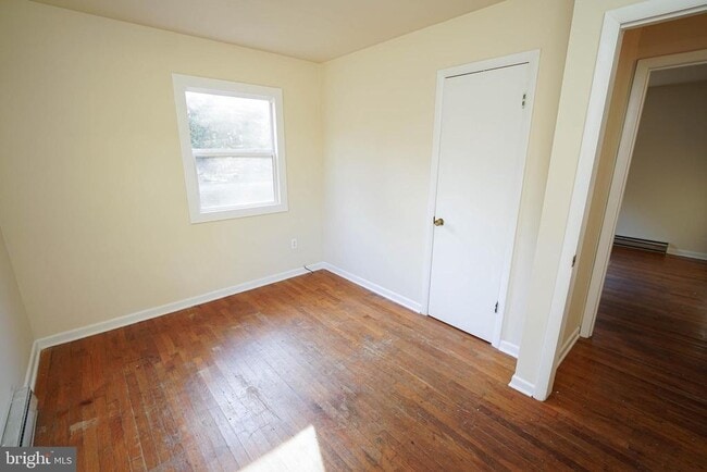 Building Photo - 5629 Rip Wil Dr