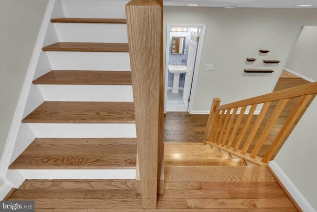 Building Photo - 8856 Youngsea Pl