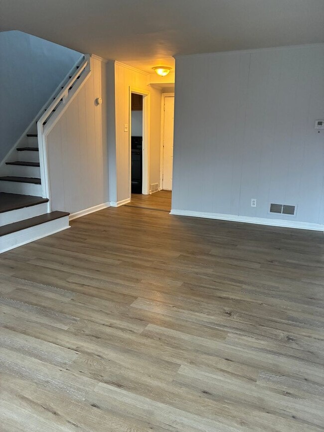 Building Photo - 3 Bed Townhome - Chester, PA