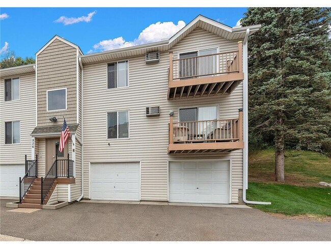 Building Photo - 926 Wescott Trail