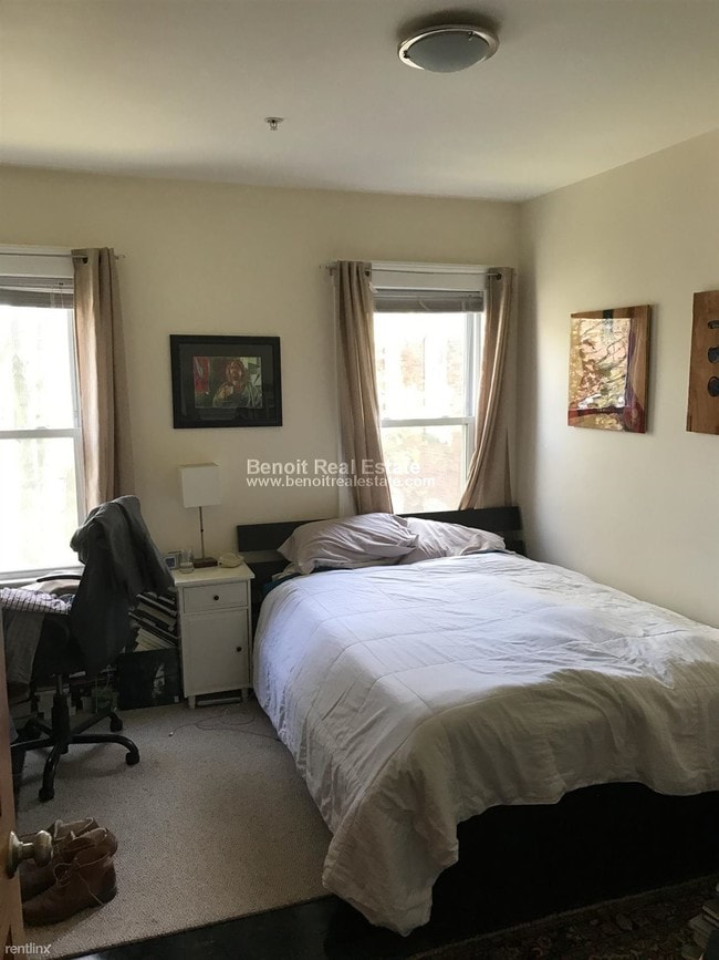 Building Photo - 2 br, 2 bath  - 6 Giles Park Apt 1L