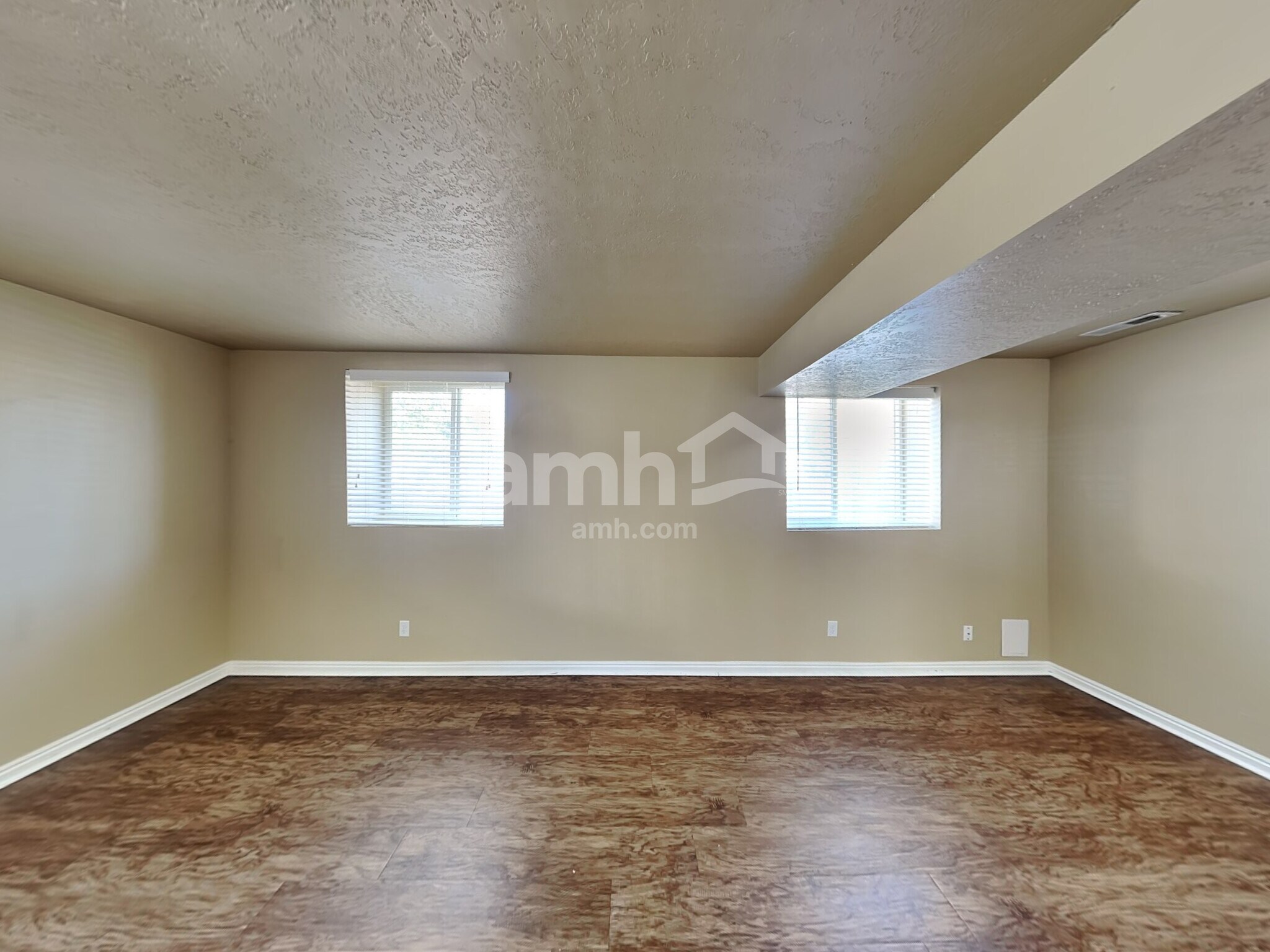 Building Photo - 4091 Lake Mountain Dr