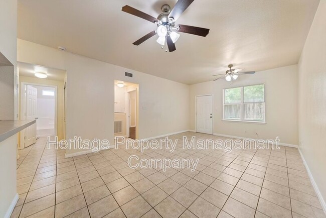 Building Photo - 518 Dukeway Dr