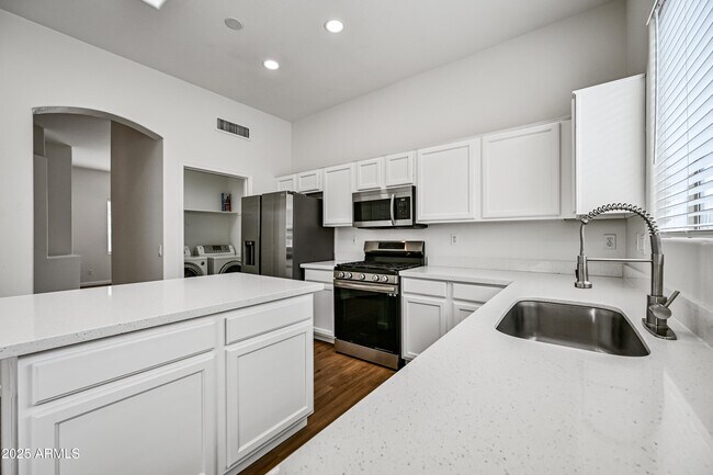 Building Photo - 6397 W Blackhawk Dr