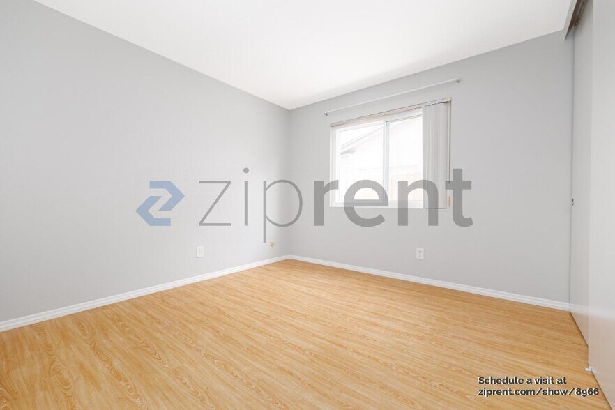 Building Photo - 10959 Bali Ln