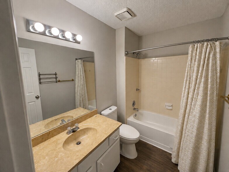 Building Photo - 5172 Afton Way