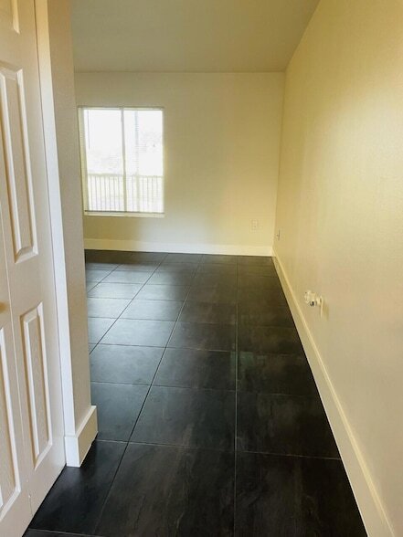 Building Photo - 2405 NW 33rd St