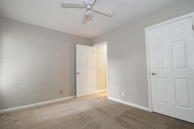 Building Photo - 700 Princeton Cir