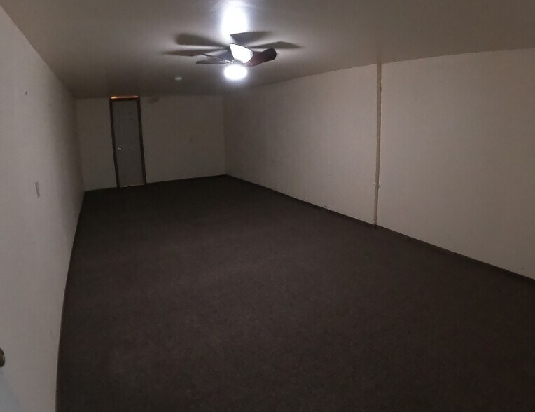 Building Photo - 6655 Windsor Commons Ave