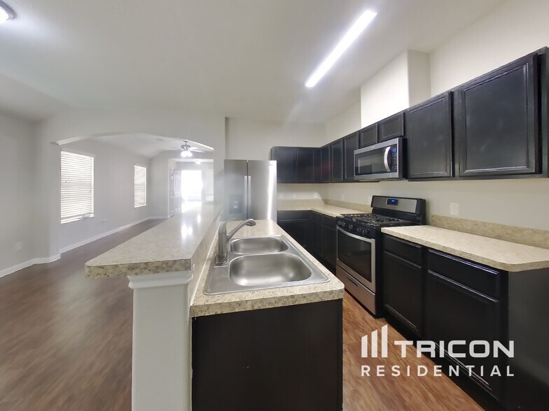 Building Photo - 21447 Ryans Path Ln