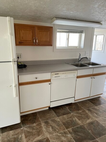 Building Photo - 232 1st Ave SE