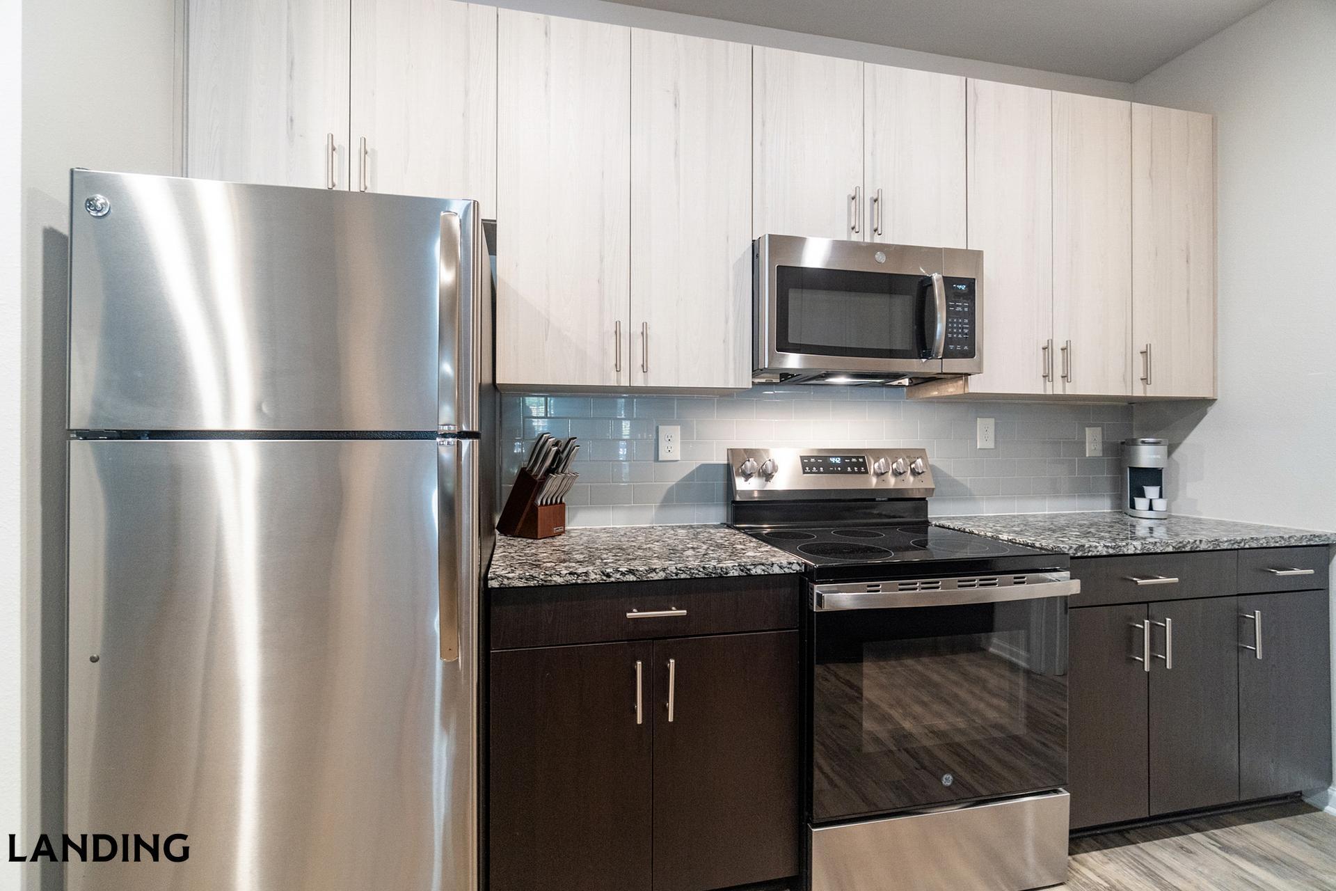 Building Photo - 655 W Mallard Creek Church Rd