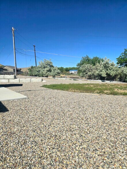 Building Photo - 149 Buena Vista Dr