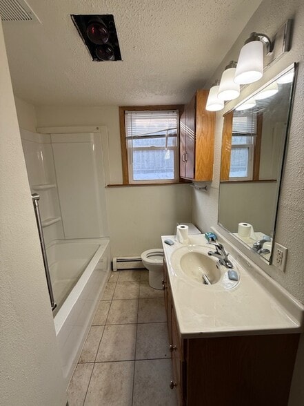 Building Photo - 2127 9th Ave S