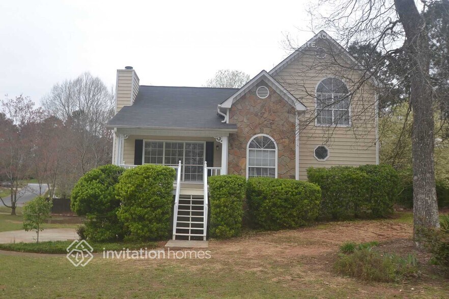 Primary Photo - 4200 Pullman Ln