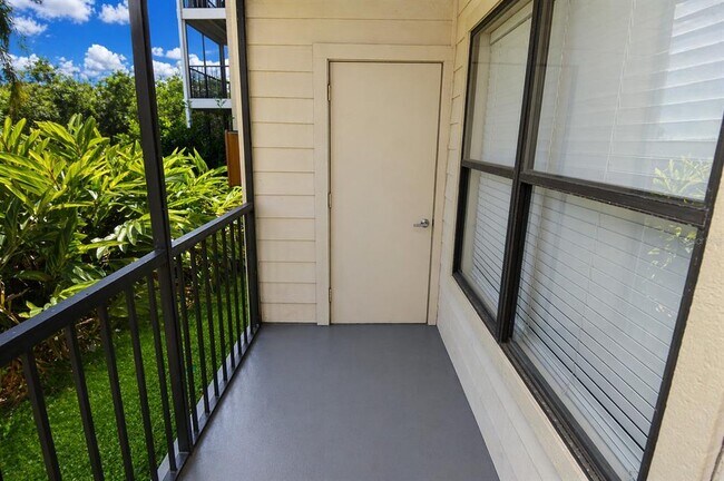 Building Photo - 11901 4th St N