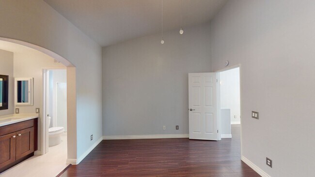 Building Photo - Beautiful 2 Bedroom Home in Windsong
