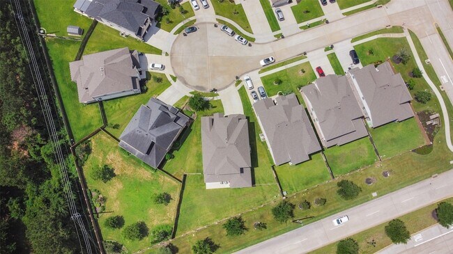 Building Photo - 23610 Iris Field Ct