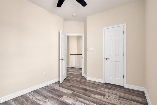 Building Photo - 6605 Avenue O