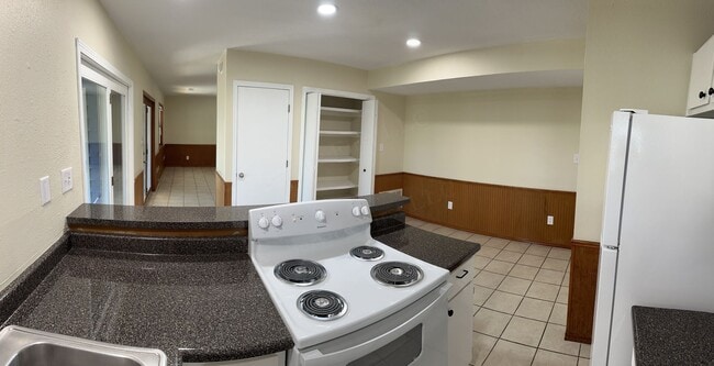 Building Photo - Wallen Bluff 4 Plex