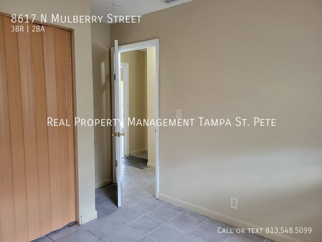 Building Photo - 8617 N Mulberry St